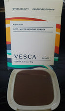 VESCA ~ Polvo bronceador mate suave ~ BESADO POR MALDIVAS ~ 10 g