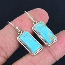 Hermoso par de aretes colgantes colgantes de plata de ley 925 con piedras preciosas turquesa