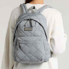 Mochila Marc Jacobs Acolchada Nylon Ligera Suave Squishy Gris Roca Nueva $225