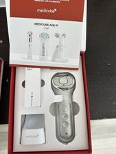 Dispositivo de cuidado de la piel en el hogar Medicube AGE-R USSERA DEEP SHOT