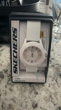 Nuevo reloj deportivo Skechers para mujer en caja correa blanca