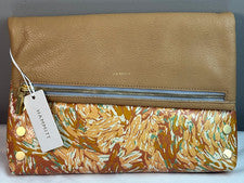 $425 Nuevo HAMMITT VIP Grande Jardín Fiesta Cuero Marrón Bandolera Cartera Plegable