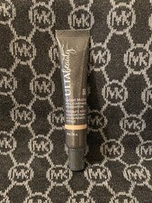 NUEVO/Sellado Ulta Beauty Terciopelo Mate Cobertura Completa Base Ligera Genial AGOTADO