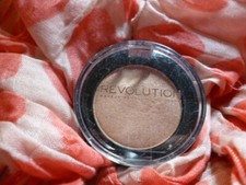 Iluminador prensado maquillaje Revolution~PEACH KISS~ Nuevo~