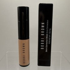Barra correctora de color de piel Bobbi marrón melocotón extra ligero