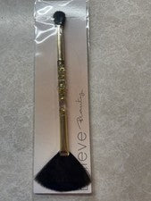 Cepillo iluminador de doble extremo Believe Beauty