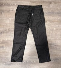 Pantalones negros NOVAMEN NUEVOS CON ETIQUETAS talla 40 Slim Taper Jean