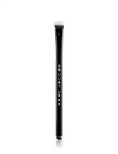 Cepillo corrector de cubierta completa Marc Jacobs Beauty The Conceal