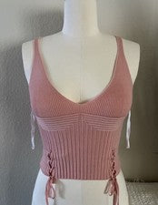 Camiseta corta sin mangas rosa con cuello en V talla M/L de moda boutique para mujer