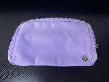 Bolso Bandolera Pequeño Negro Lululemon Cremallera Correa Ajustable Logo Bolsa Cadena