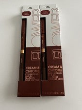 Delineador de ojos FLOWER crema y cromo.
