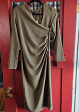 Vestido midi para mujer Zara verde oliva manga larga cuello en V cremallera lateral talla S nuevo con etiquetas