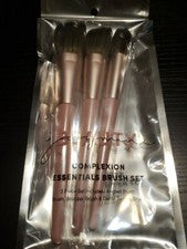 Juego de brochas JAZMINE BEAUTY Complexion Essentials en ángulo, bronceador y ajuste de detalles