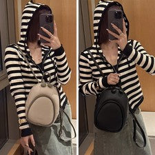 Mochila pequeña de PU para mujer mochila versátil y de moda bolsa de viaje simple