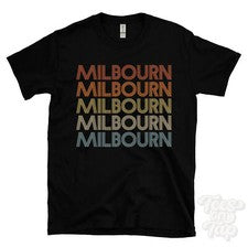 CAMISETA ESTILO RETRO REPETIDO MILBOURN Hombre y Mujer Novedad Genial Nombre Regalo