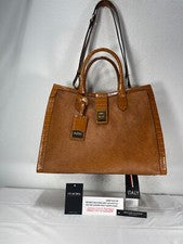 CLAUDIA MILAN ITALIA - NUEVO CON ETIQUETAS $525.00 AHORA $394.00 ESTILO CINTA AZUL