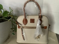 Cartera Dooney & Bourke de cuero granulado abovedada en hueso nueva con etiquetas al por menor $298