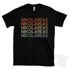 CAMISETA NIKOLAREAS ESTILO RETRO REPETIDO Hombre y Mujer Novedad Genial Nombre Regalo