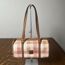 Bolso de Hombro Dooney Bourke Para Mujer Cuadros Cuadros Rosa Tostado Blanco Barril Nuevo sin Etiquetas.