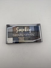 Sombra de ojos Smokey Beauty Runway