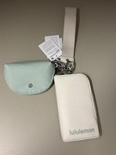 Cartera Lululemon Doble Bolsa Muñequera Feliz Pelícano/Marfil Claro Súper Linda