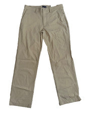 Pantalones tecnológicos elásticos en 4 vías Club Room para hombre $65 - Caqui claro - 30 W x 30 L - Nuevos
