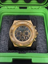 TechnoMarine TM-222080 Manta Ocean Cronógrafo Dorado Esfera MOP Caja de Impacto 49mm