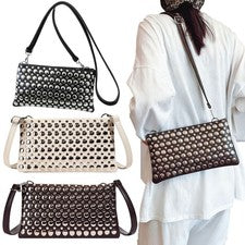 Bolso sin asas versátil de hombro con remaches de diseño de moda para mujer