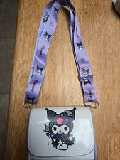 Bolso Bandolera para Monedas Kuromi Sanrio Hello Kitty con Correa Kuromi Púrpura