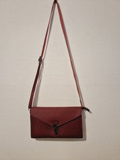 Bolso sin asas cruzado de noche para damas Bolso de mano rojo Correa extraíble Nuevo sin etiquetas