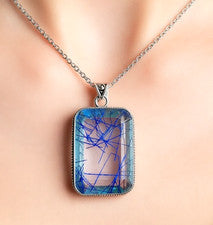 Colgante de joyería hecha a mano de plata de ley 925 con piedras preciosas de cuarzo rutilado azul