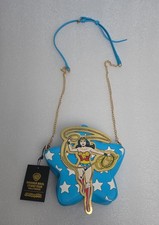 Bolso Bandolera Cakeworthy Wonder Woman Estrella Warner Bros Studio Tour Nuevo con Etiquetas Azul