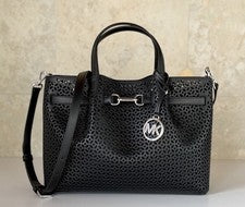 Bolso Bandolera Michael Kors Carson Mediano Floral Corte Láser Negro