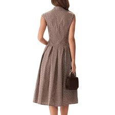 "Vestido midi mujer manga corta, con tira de botones y estampado de rayas en el 1647"