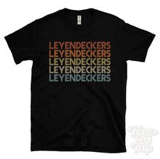 CAMISETA LEYENDECKERS ESTILO RETRO REPETIDO Hombre y Mujer Novedad Genial Nombre Regalo
