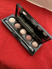 Paleta de sombras de ojos Beauty Pie Perfect Pocket - ciruelas muy ciruelas - nueva en caja