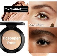 Sombra de ojos MAC *RICEPAPER FROST* / 0,05 oz / Nueva en caja