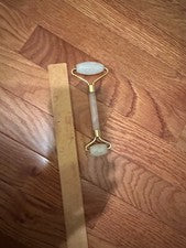 Masajeador de cuidado de la piel con doble rodillo facial de piedra de jade para cara cuello brazo mano 6"