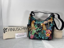 ANUSCHKA CALCUTTA INDIA - NUEVO CON ETIQUETAS $328.00 OBRA MAESTRA PINTURA TOMÓ 8 SEMANAS