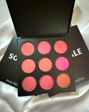 Paleta de rubor Pink Paradise - Larga duración, mezclable, todos los tonos de piel + cepillo