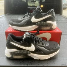 Nike Air Max Excee Negro Blanco Gris Tenis para Correr CD4165-001 Hombres Talla 10 Nuevas