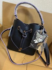 Bolso de Mano Sanrio Kuromi x ViS Collaboration Negro Descontinuado Nuevo...