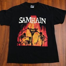 Camiseta negra vintage Samhain November Coming Fire