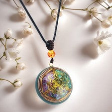 Collar Amuleto Energía Mágica Protección Espiritual Cristal Colgante Collar