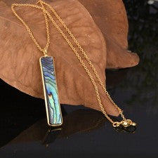 Colgante y collar rectangular de piedras preciosas concha de abulón largo chapado en oro joyería