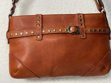 BOLSO BEVERLY HILLS DAMA IND1A NUEVO CON ETIQUETAS $225.00BHBL,64 AÑOS EN BEVERLY HILLS CALIFORNIA