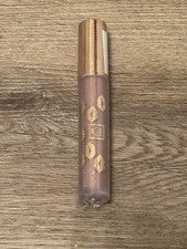 Lápiz labial líquido mate The Beauty Crop #GRLPWR RON Y PASAS 4 ml nuevo y sellado