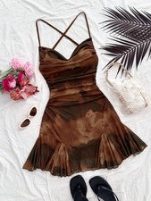 Elegante minivestido batik con tirantes de espagueti