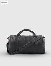 NUEVO CON ETIQUETAS BOLSO DE LONA DE VIAJE DE CUERO DE NAPA QUINCE BOLSO DE MANO DE VENTA SUGERIDO POR EL FABRICANTE $20