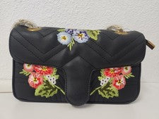 Bolso de hombro acolchado negro para mujer Bolso de mano bordado Moda Cartera Bolso de mano